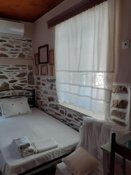 ξυλοπετρα / Wood & Stone House Apartment Tsagarada