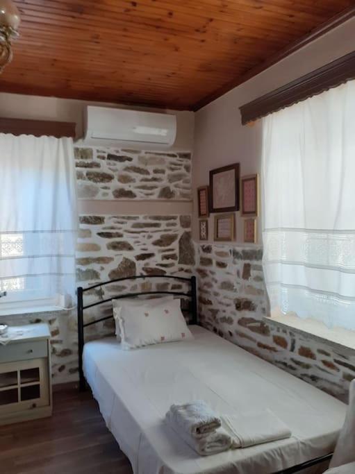 ξυλοπετρα / Wood & Stone House Apartment *